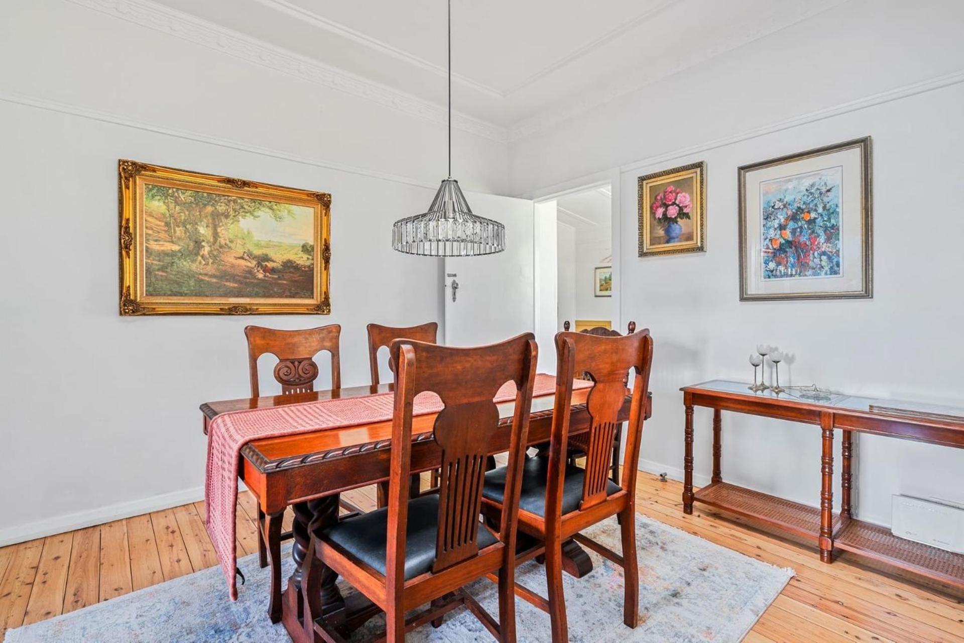 Deodar Amid Century Old Trees Apartment Wentworth Falls